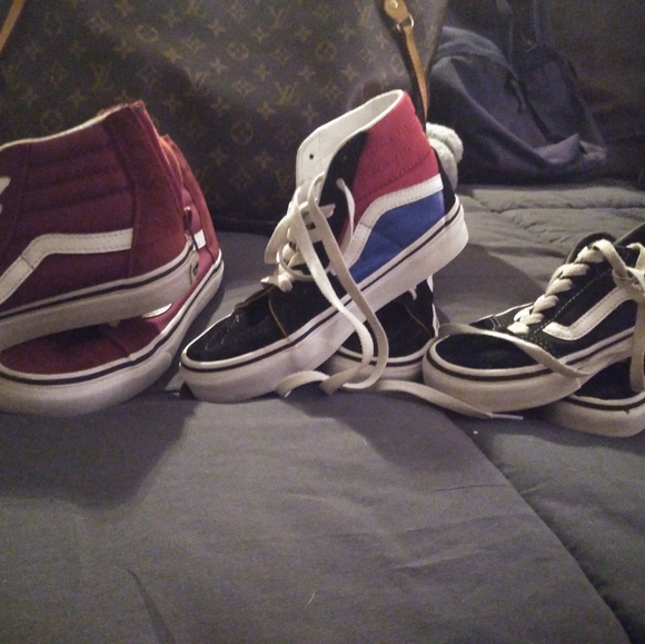 Shoes for kids size 1. Vans Jordans and nike - Picture 7 of 11